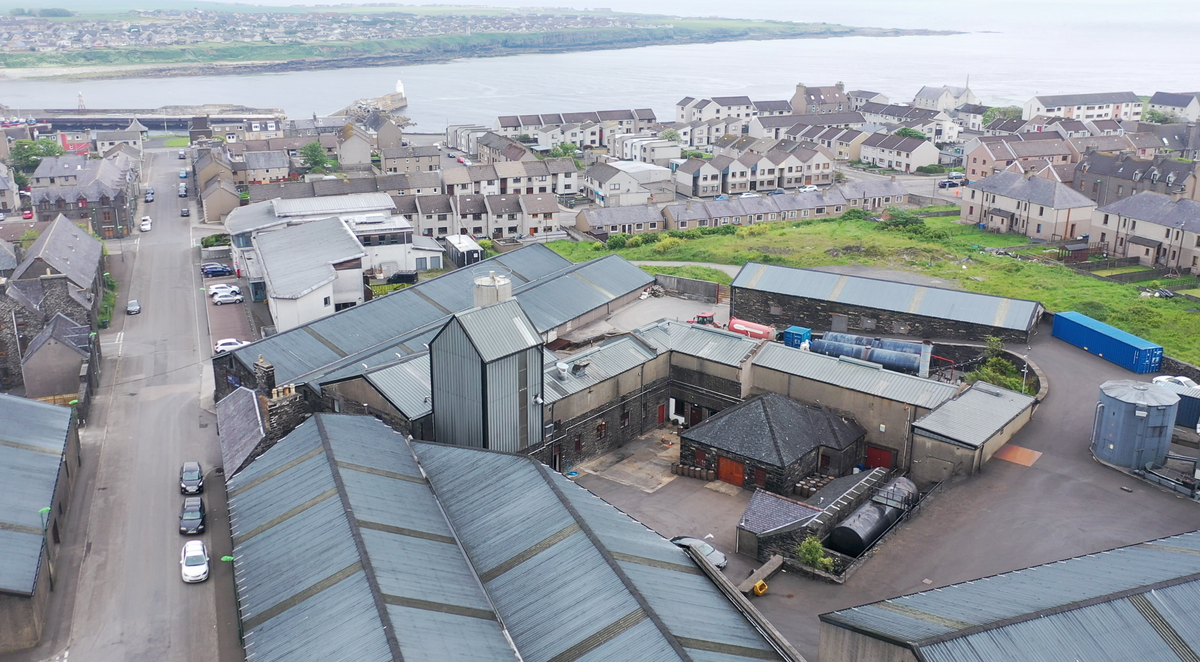 Pulteney Distillery: Scotland's Maritime Malt from the Far North Coast