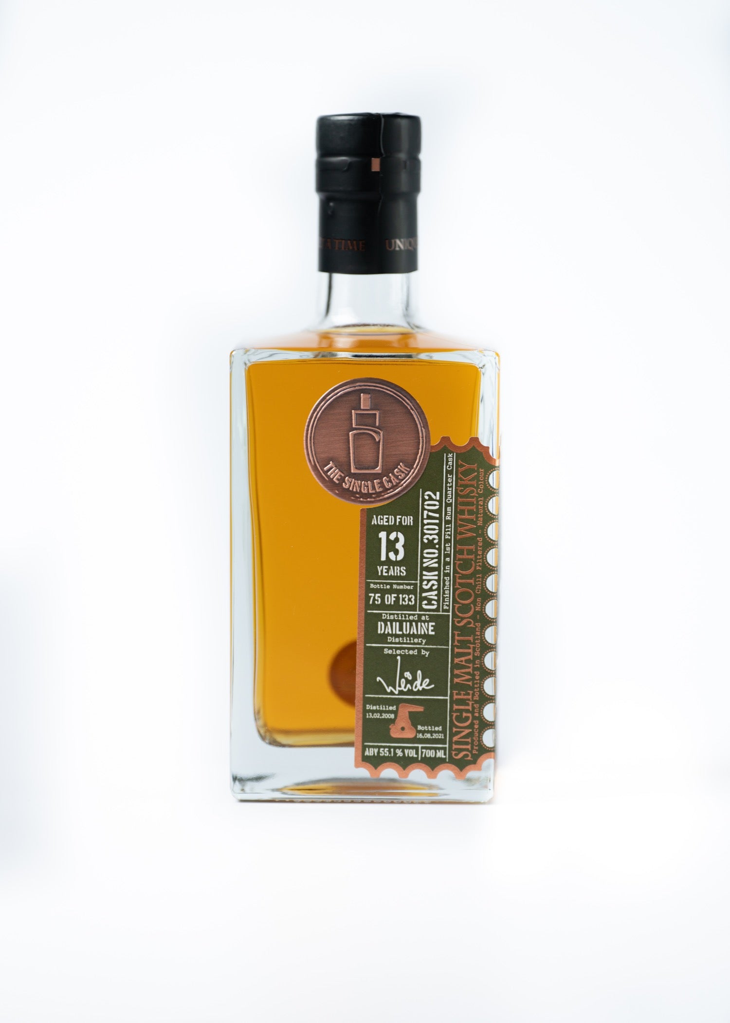 The Single Cask Christmas whisky 13 years old Dailuaine single malt scotch whisky finished in a rum quarter cask