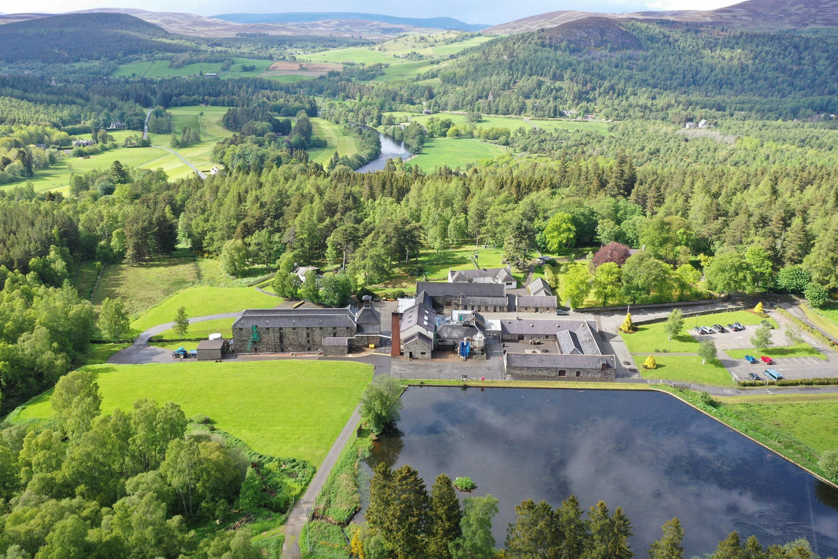 Royal Lochnagar Distillery: Whisky From Queen Victoria's Back Garden